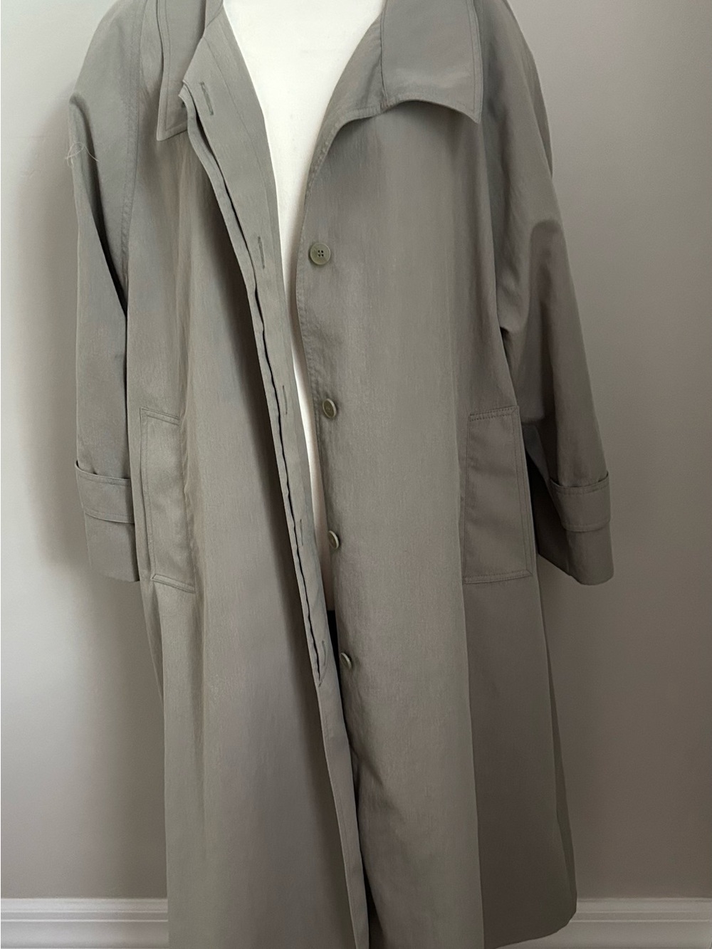 Vintage London Fog Beige Long Trench Coat Outerwear Plus Size 18 1/2 1X 2X Maxi